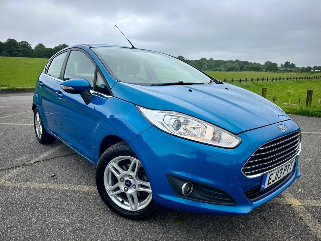 View FORD FIESTA 1.25 Zetec Euro 5 5dr
