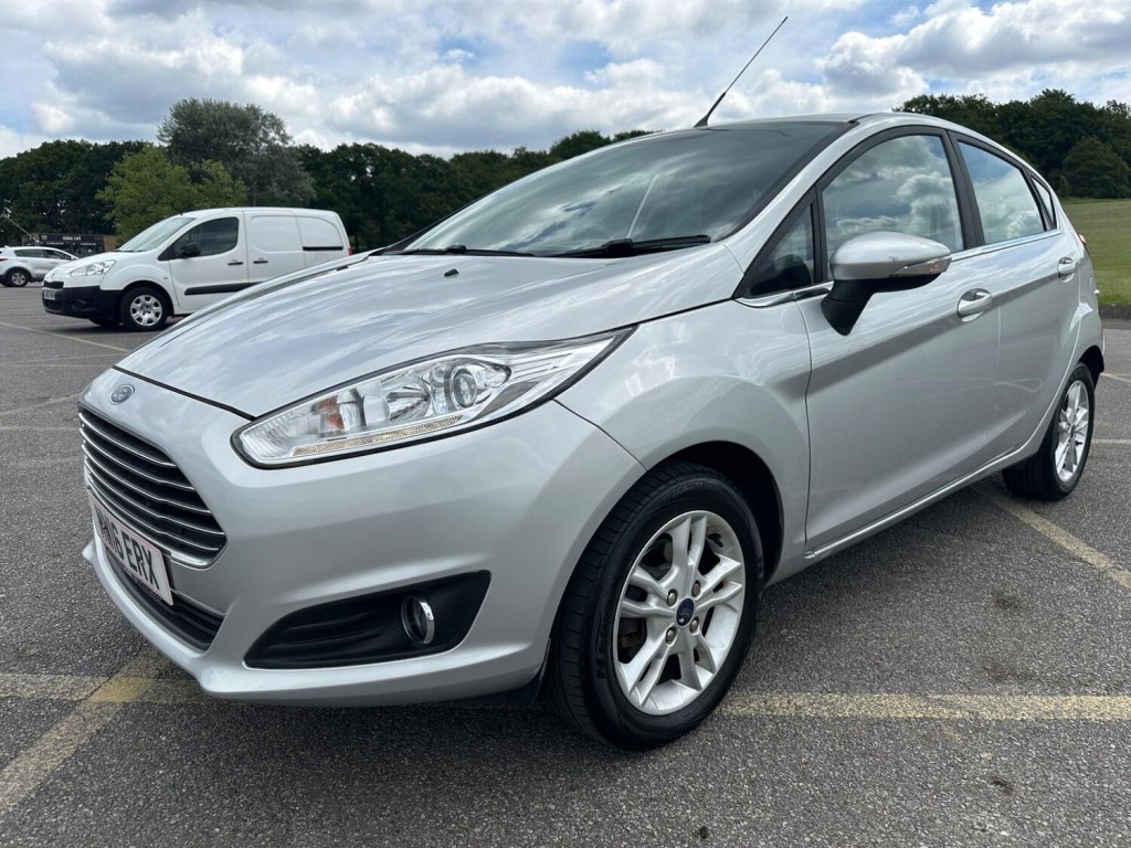 FORD FIESTA