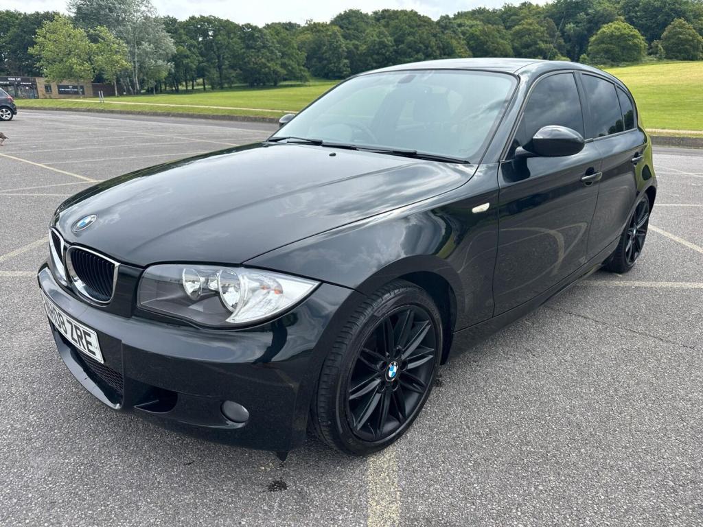 BMW 1 SERIES