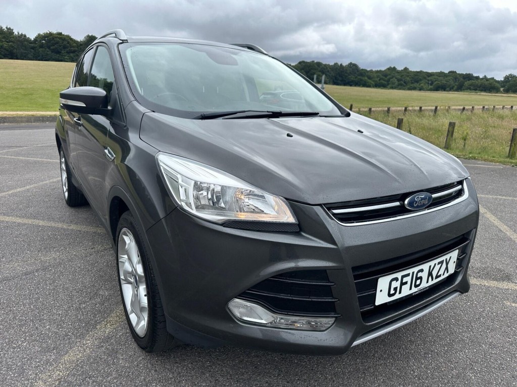 View FORD KUGA 2.0 TDCi Titanium 2WD Euro 6 (s/s) 5dr