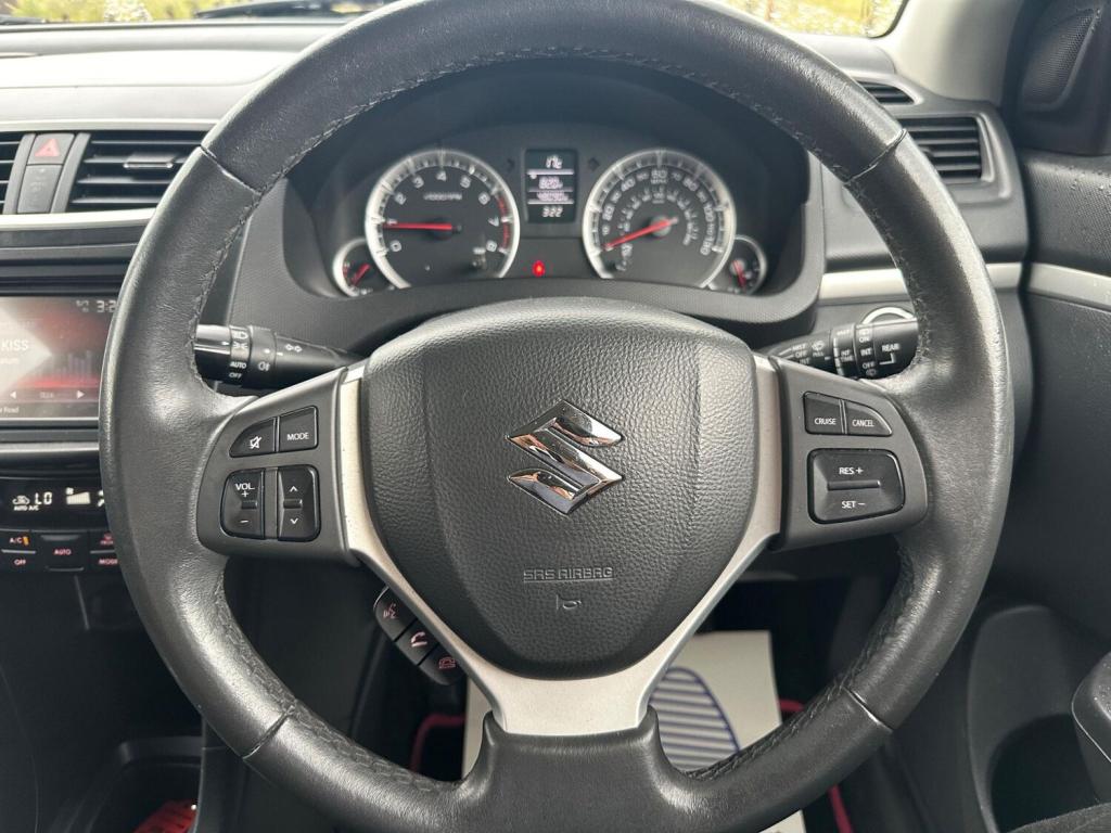 SUZUKI SWIFT