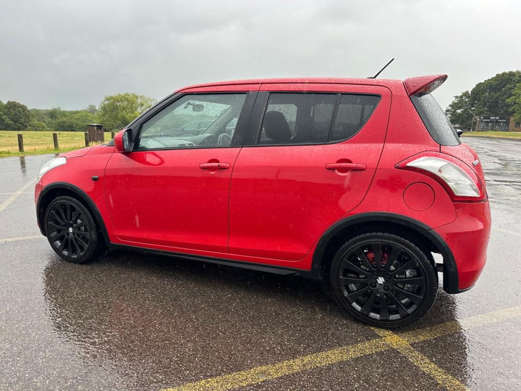 SUZUKI SWIFT