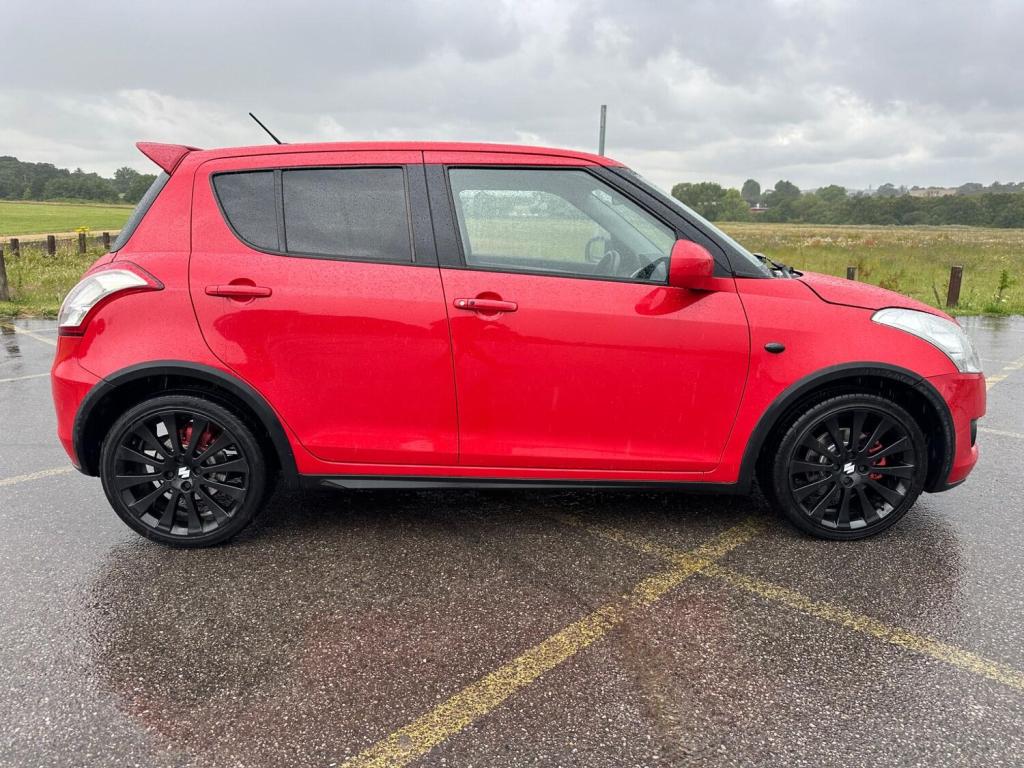 SUZUKI SWIFT