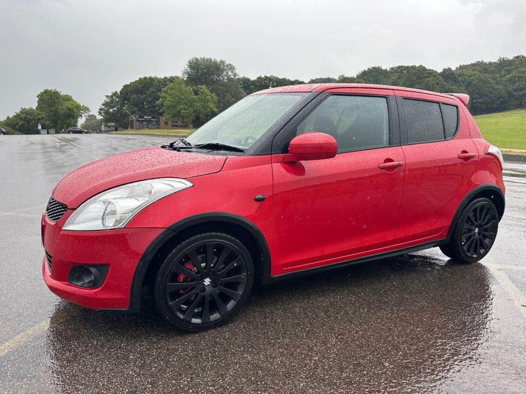 SUZUKI SWIFT