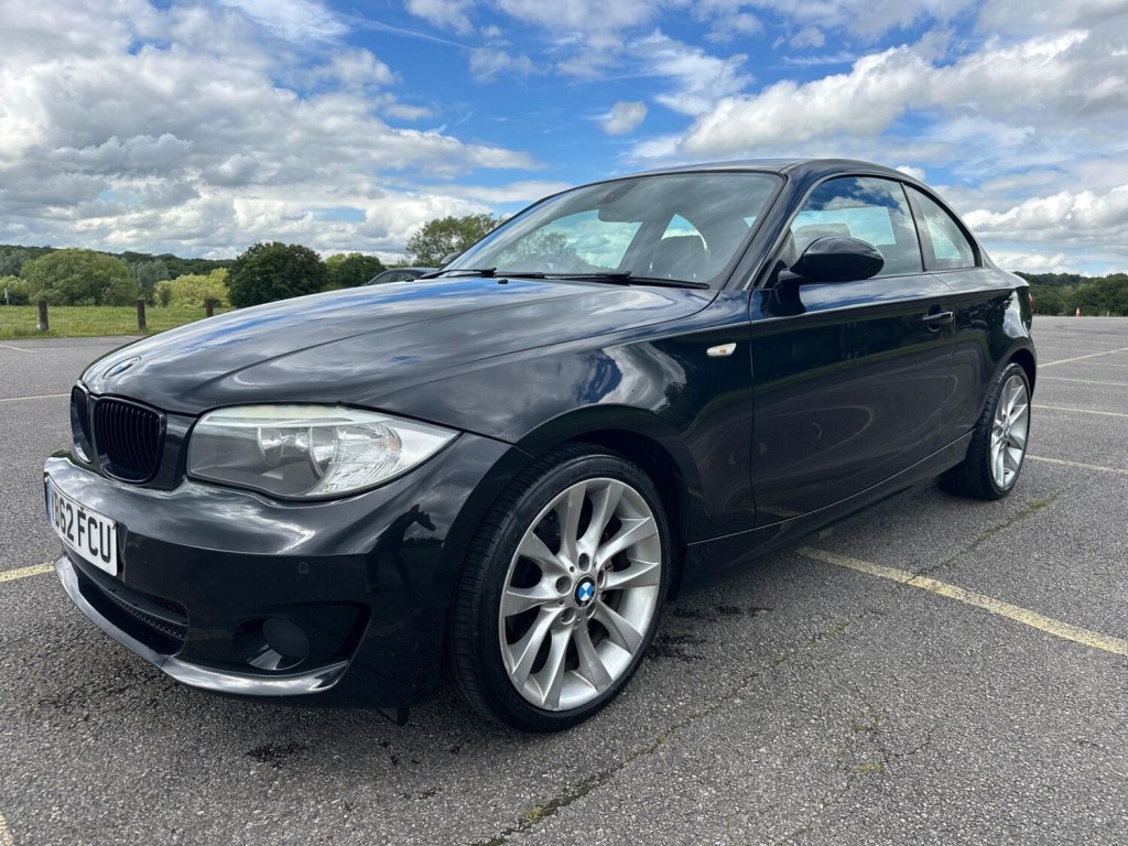 BMW 1 SERIES