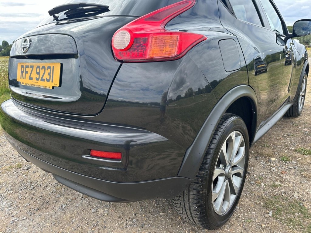 NISSAN JUKE