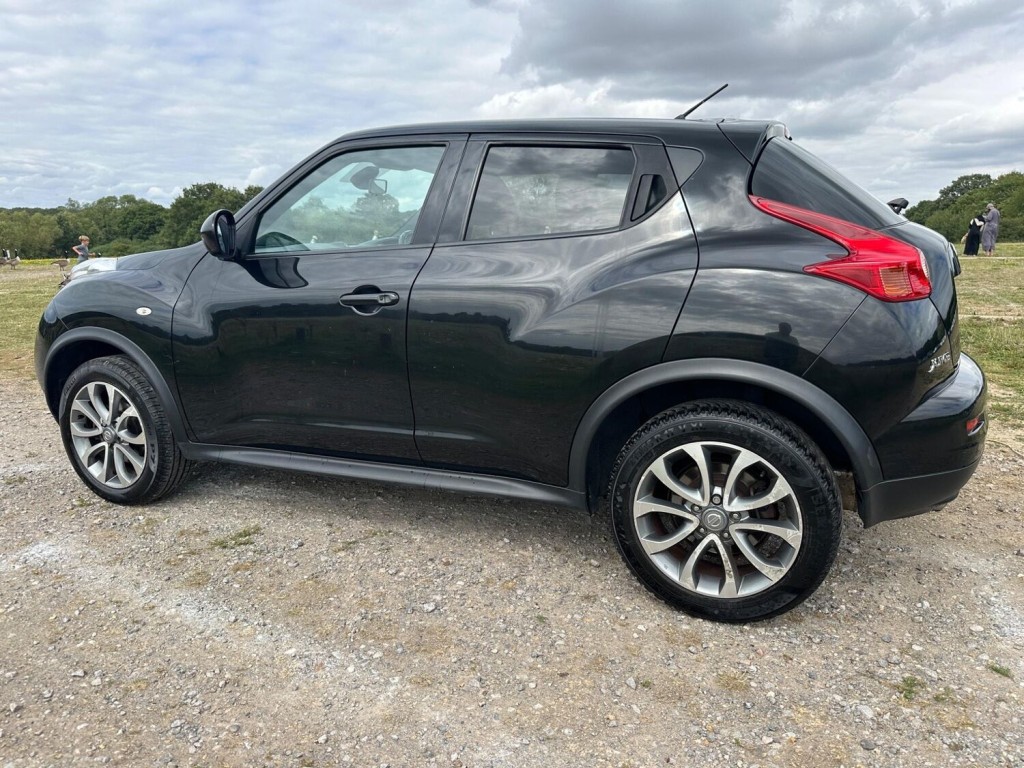NISSAN JUKE