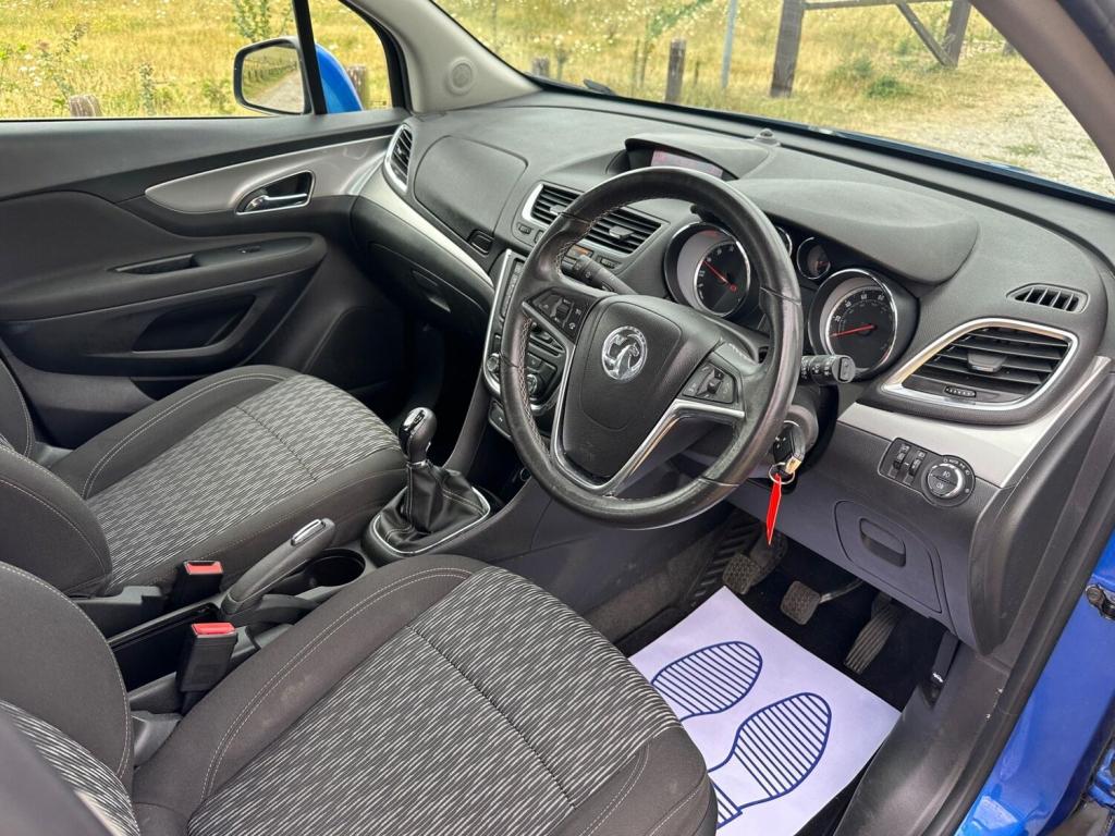 VAUXHALL MOKKA