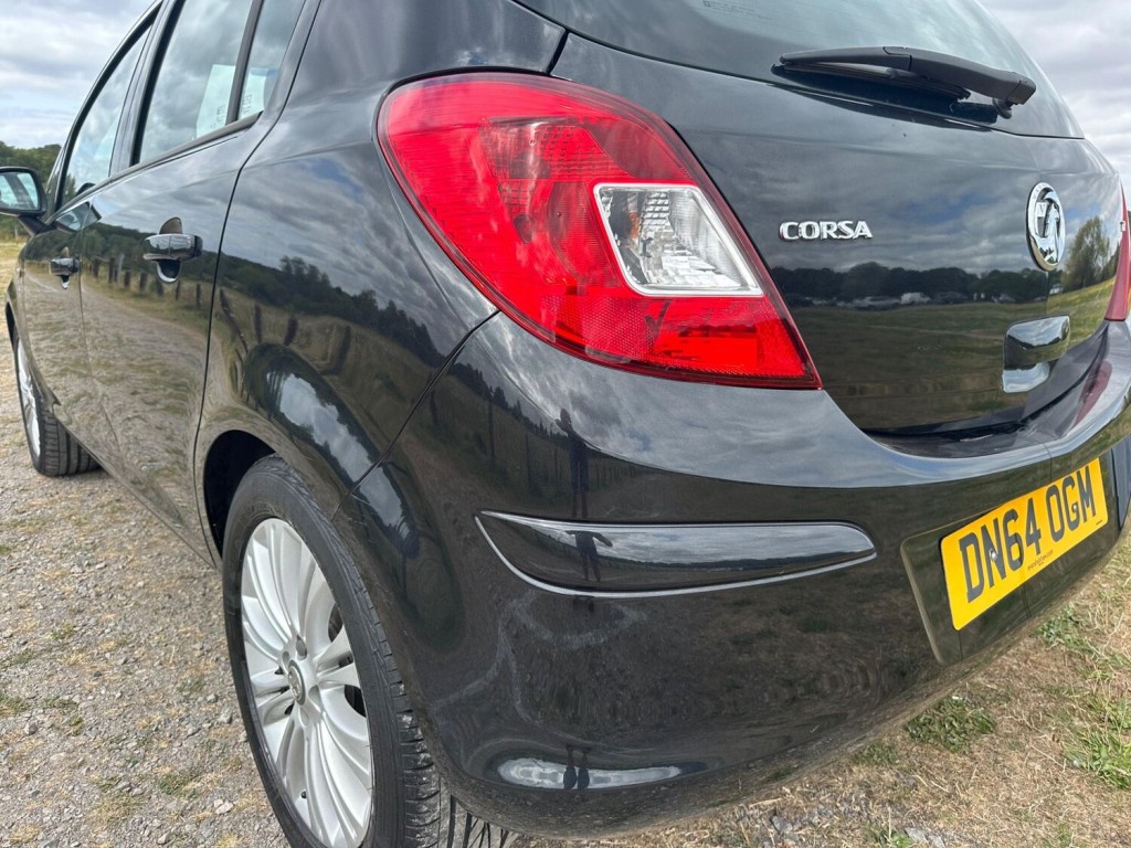 VAUXHALL CORSA
