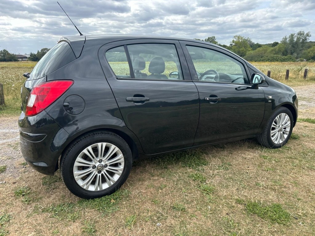 VAUXHALL CORSA
