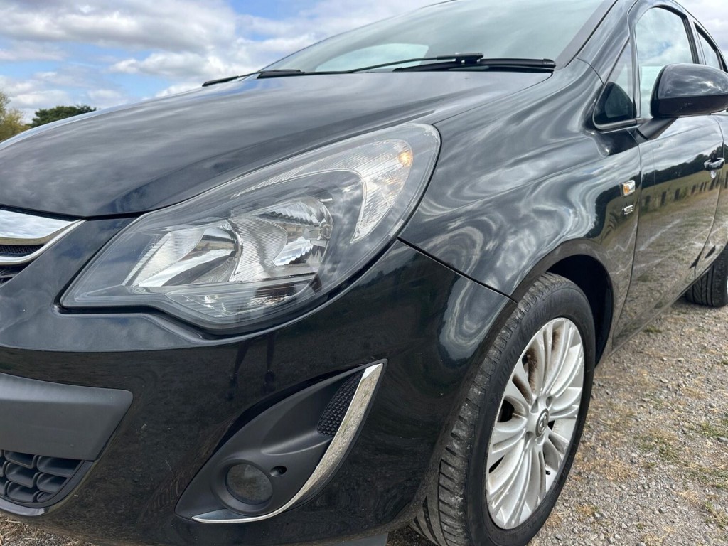 VAUXHALL CORSA