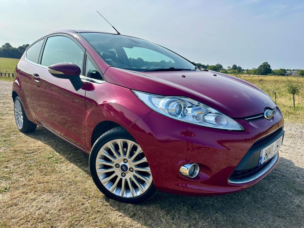 View FORD FIESTA 1.4 Titanium 3dr