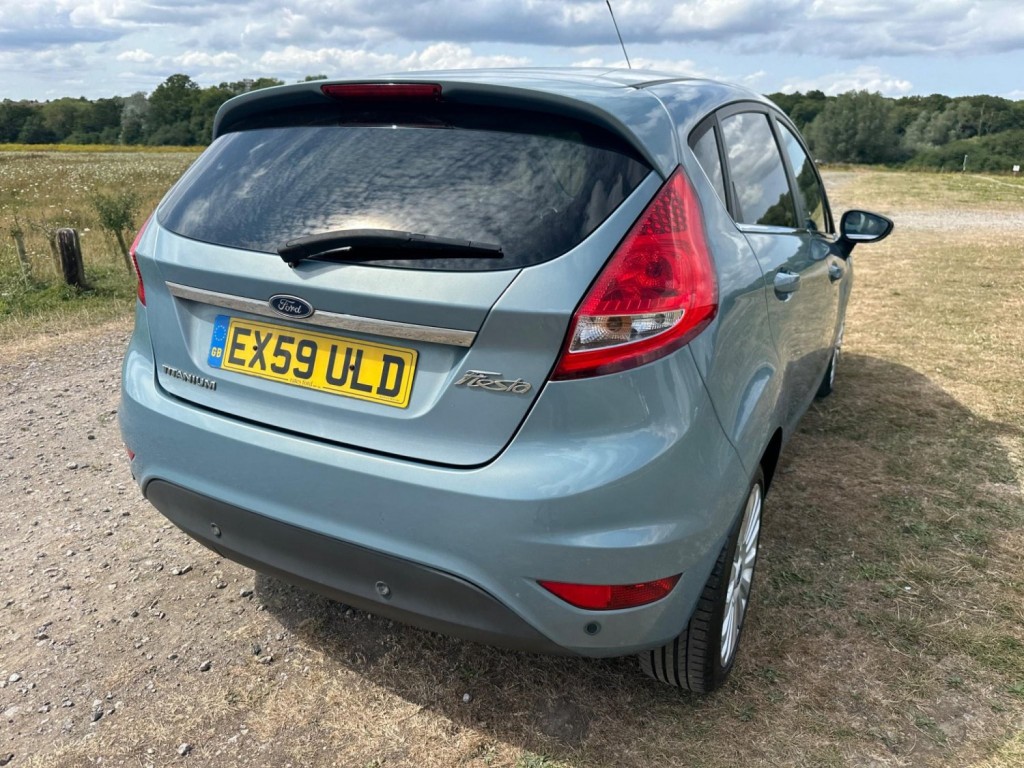 FORD FIESTA