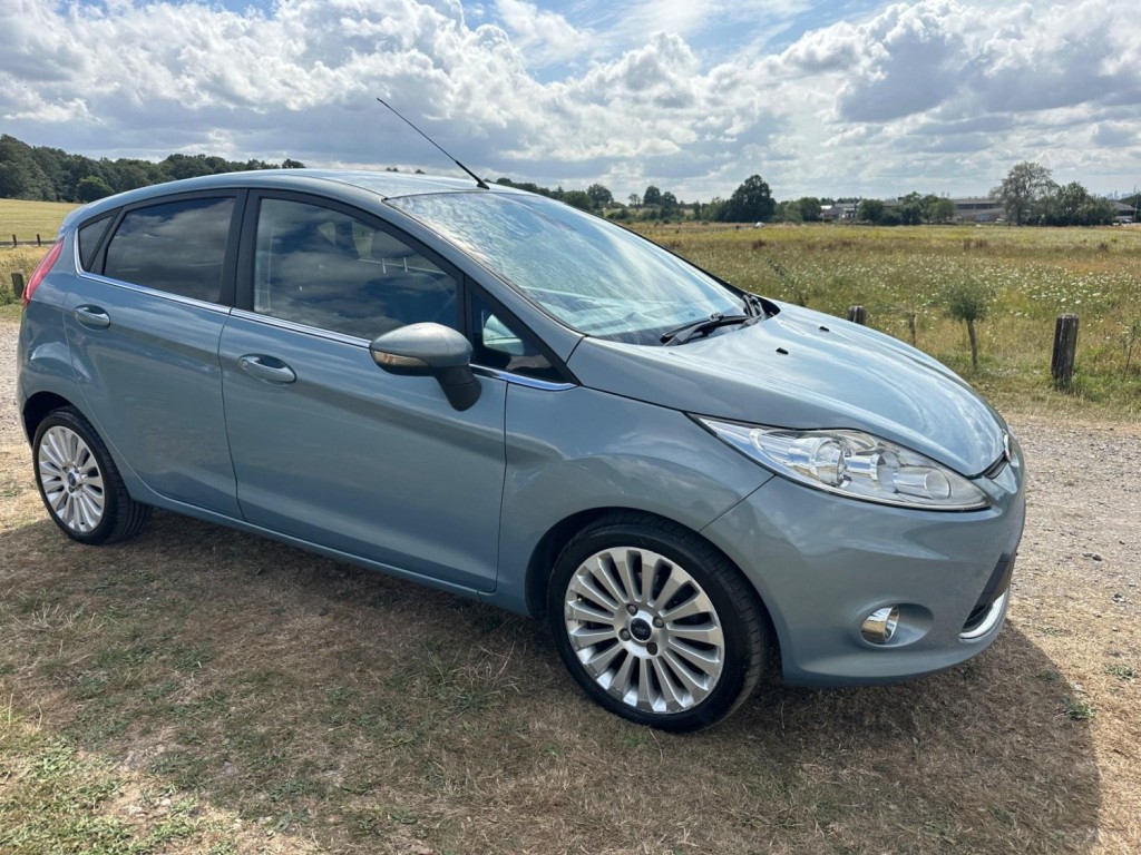 FORD FIESTA