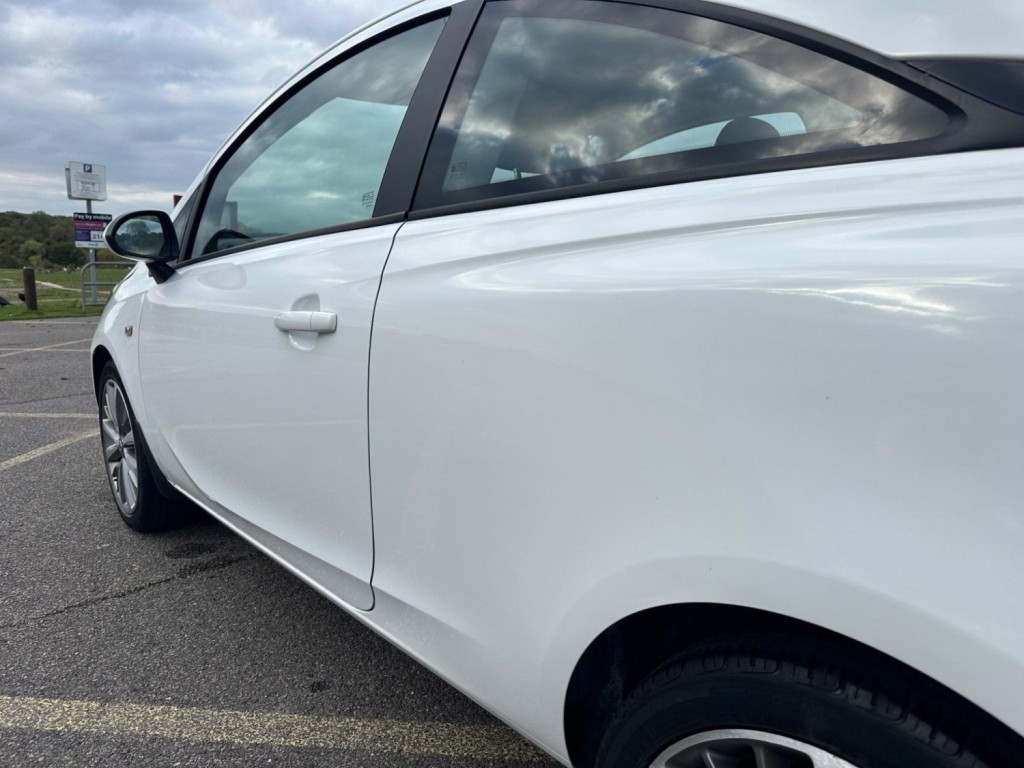 VAUXHALL CORSA