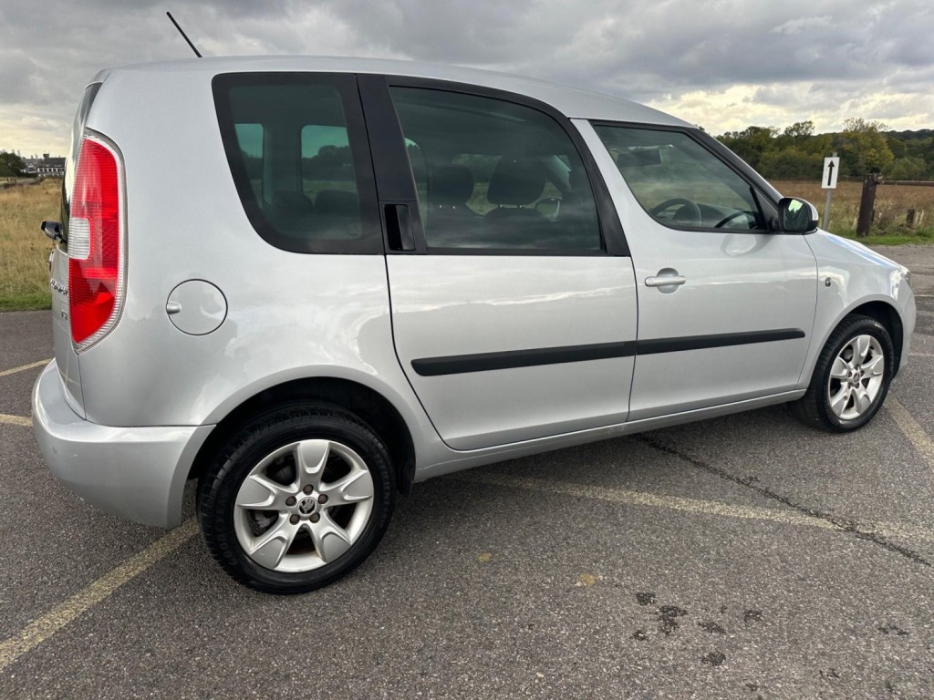 SKODA ROOMSTER
