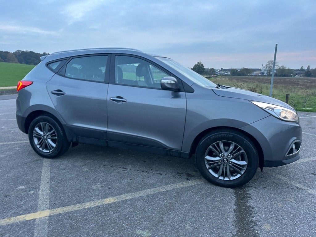 HYUNDAI IX35