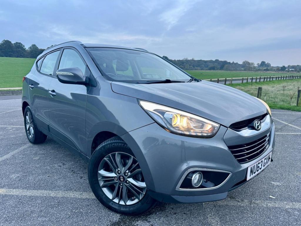 View HYUNDAI IX35 2.0 CRDi SE Auto 4WD Euro 5 5dr (Nav)