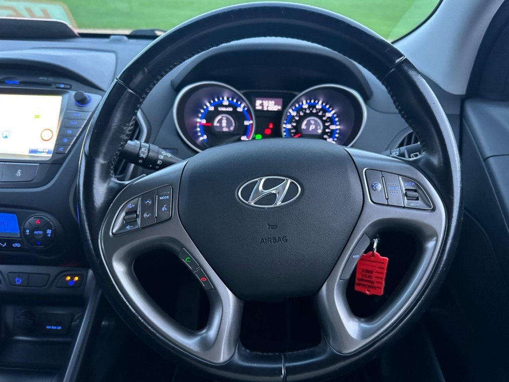 HYUNDAI IX35