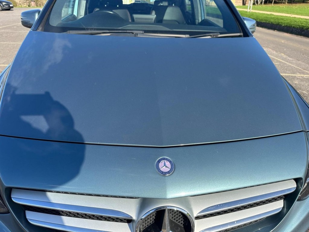 MERCEDES-BENZ B CLASS