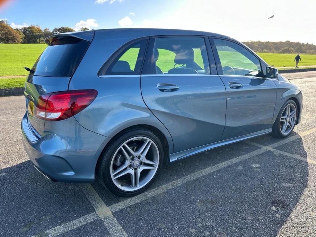 MERCEDES-BENZ B CLASS