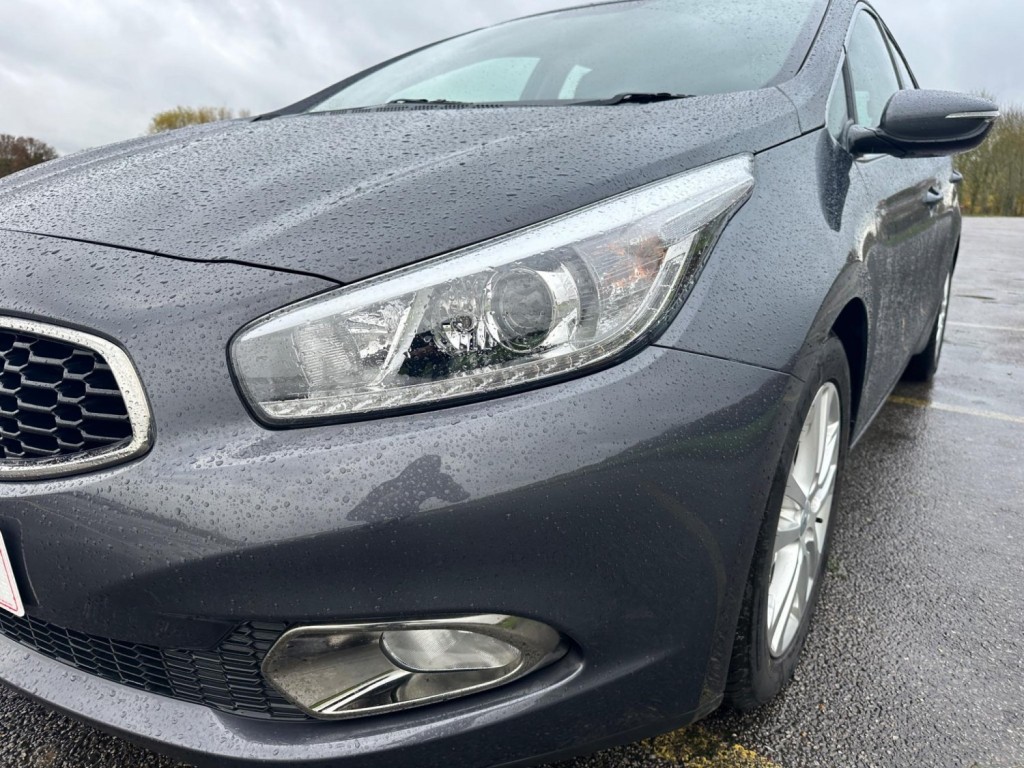 KIA CEED