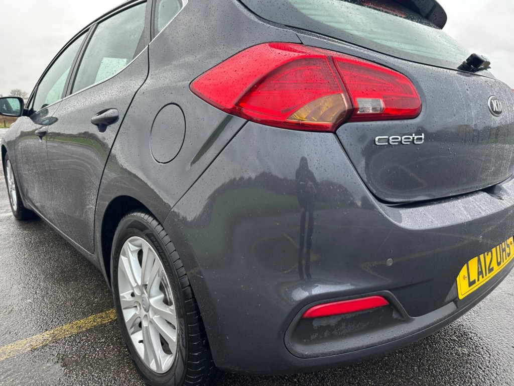 KIA CEED