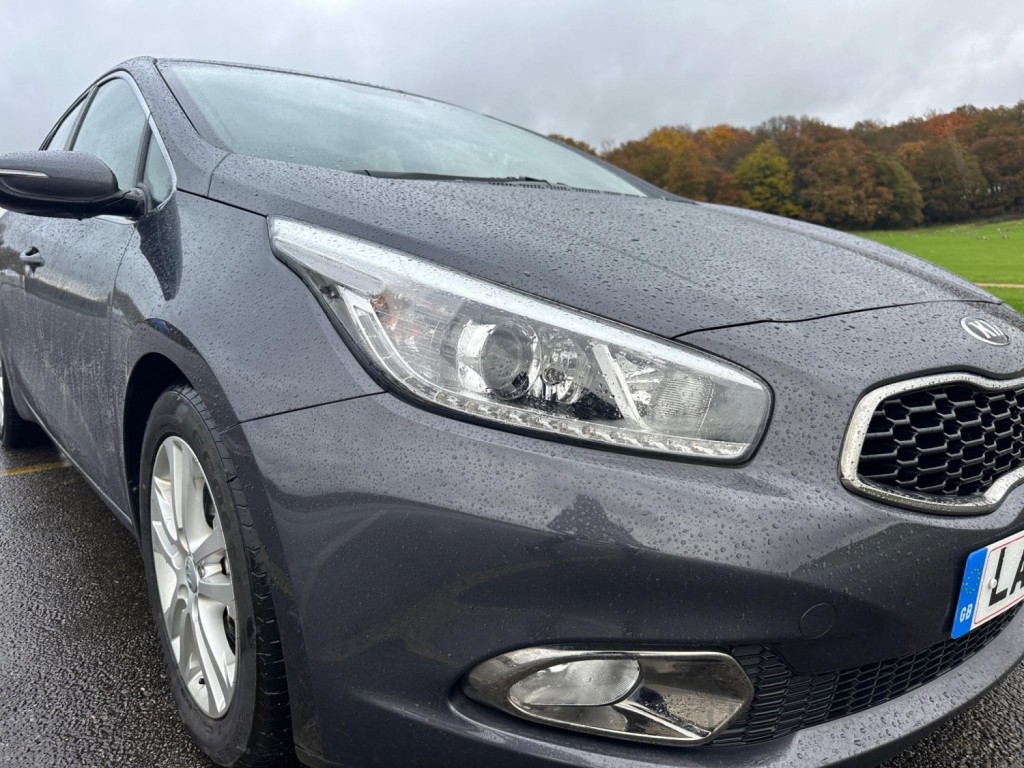 KIA CEED