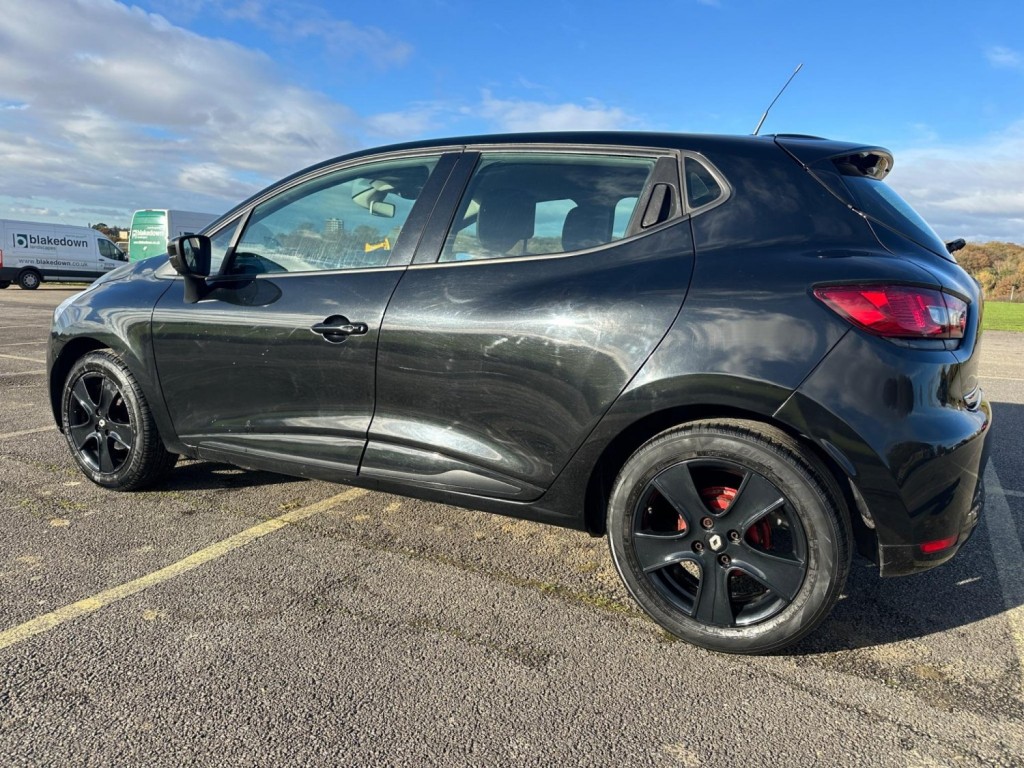 RENAULT CLIO