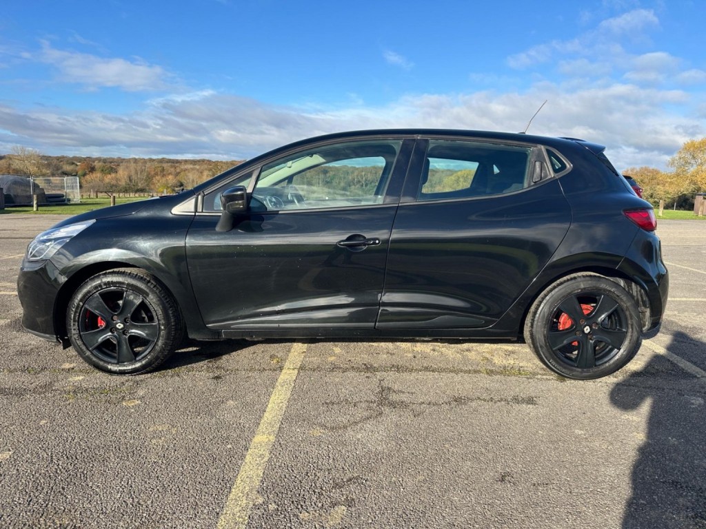 RENAULT CLIO