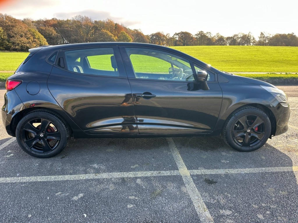RENAULT CLIO
