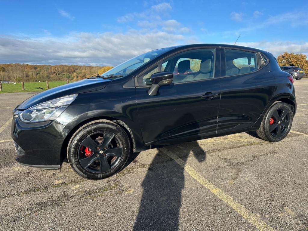 RENAULT CLIO