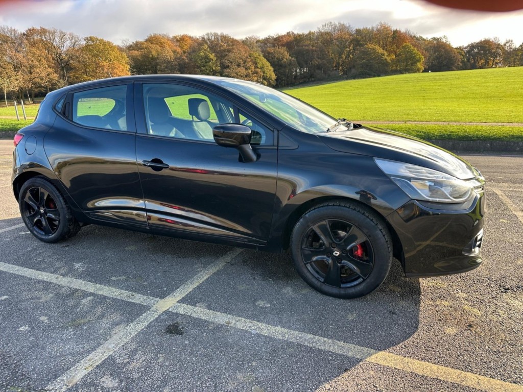RENAULT CLIO
