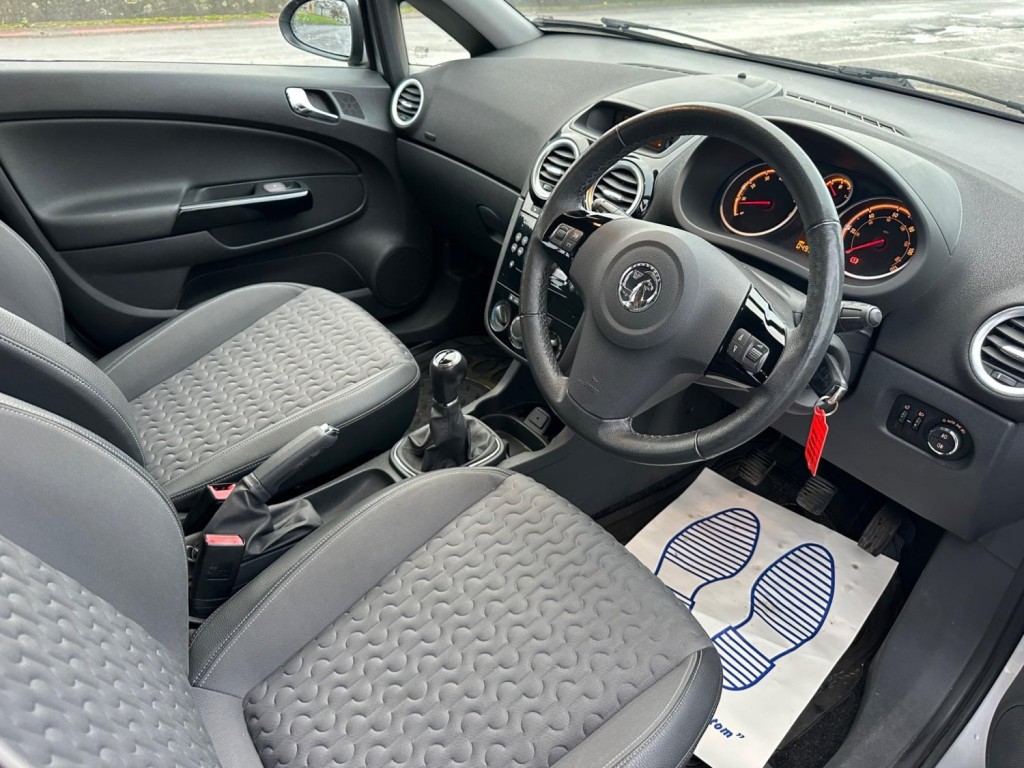 VAUXHALL CORSA