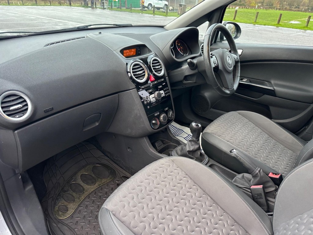 VAUXHALL CORSA