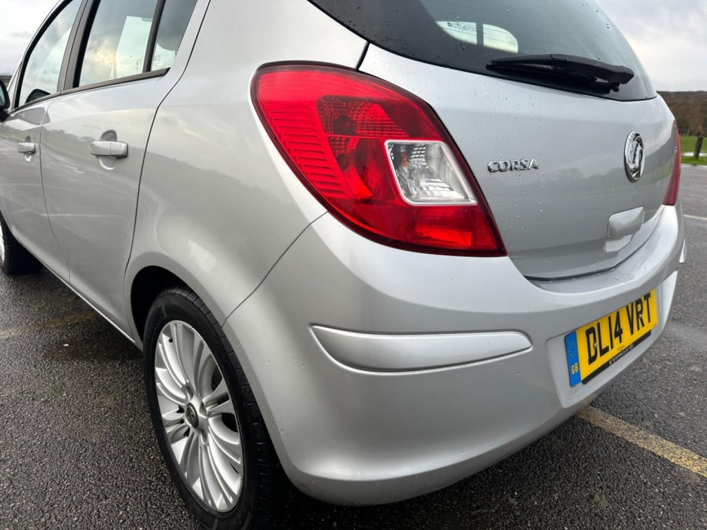 VAUXHALL CORSA