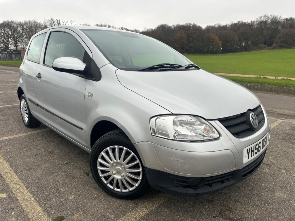 View VOLKSWAGEN FOX 1.2 6V Urban Fox Euro 4 3dr