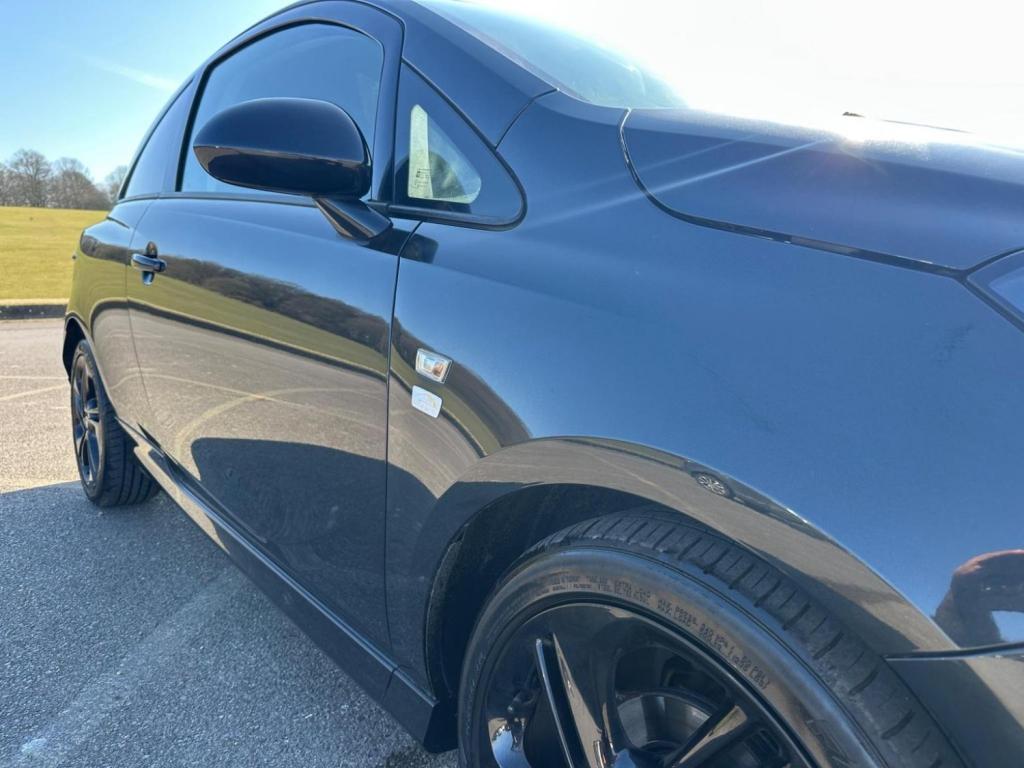 VAUXHALL CORSA