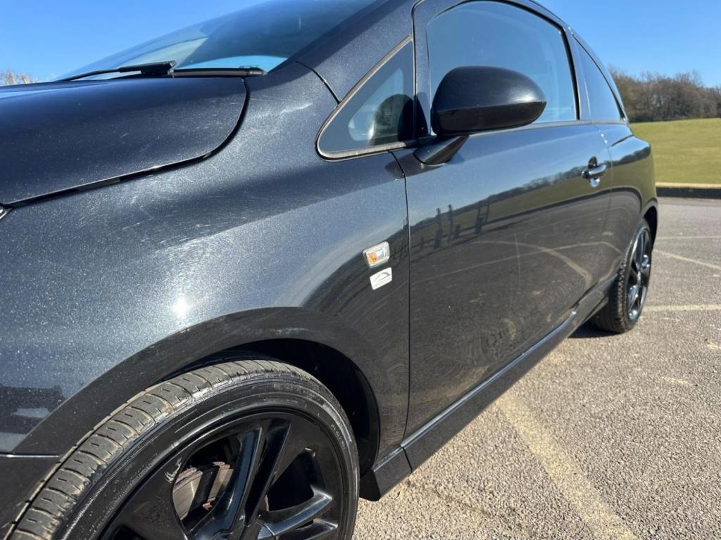 VAUXHALL CORSA
