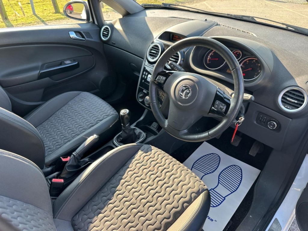 VAUXHALL CORSA