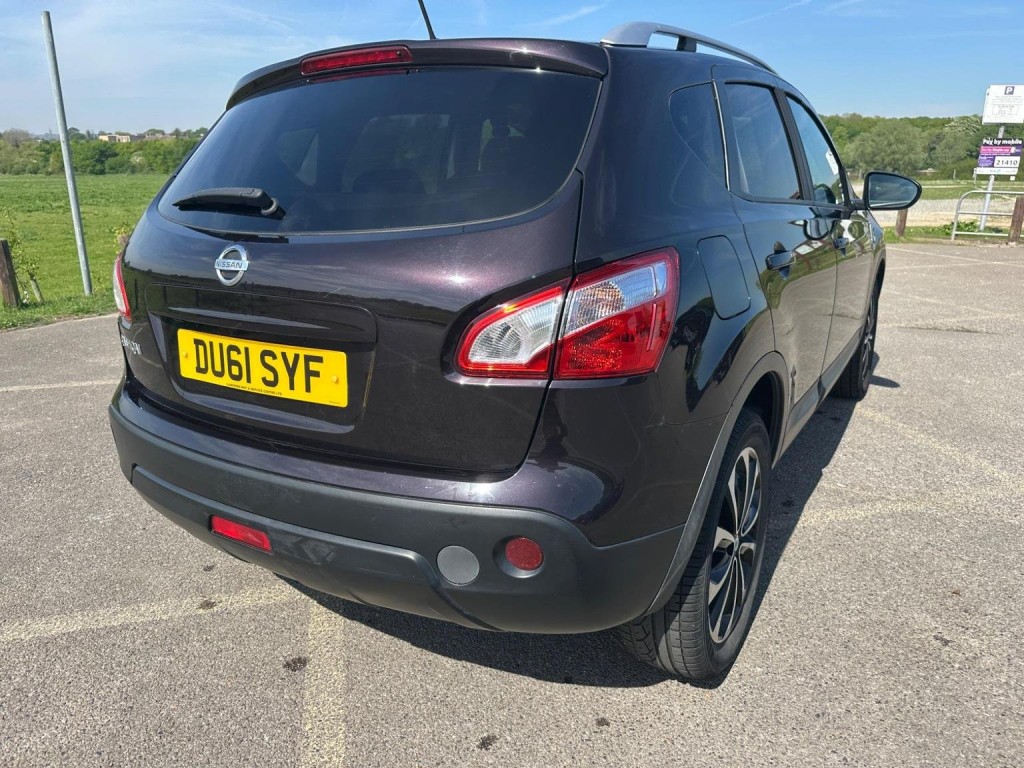 NISSAN QASHQAI