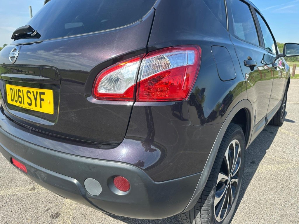 NISSAN QASHQAI