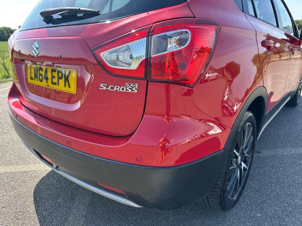 SUZUKI SX4 S-CROSS