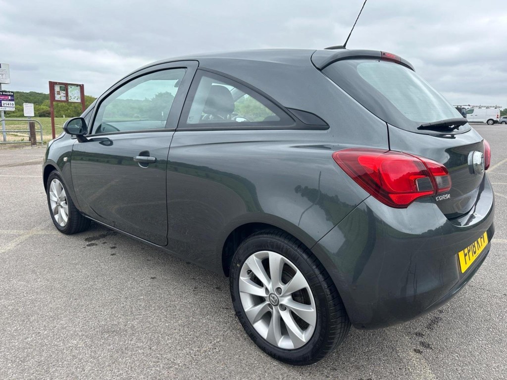 VAUXHALL CORSA