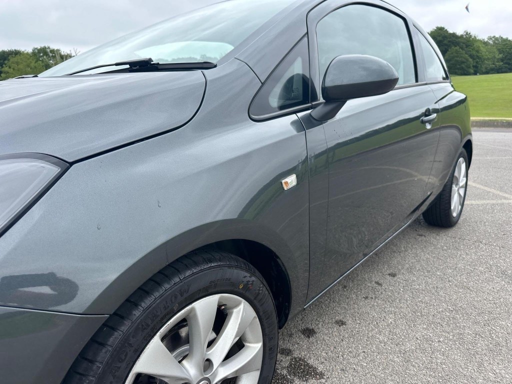 VAUXHALL CORSA