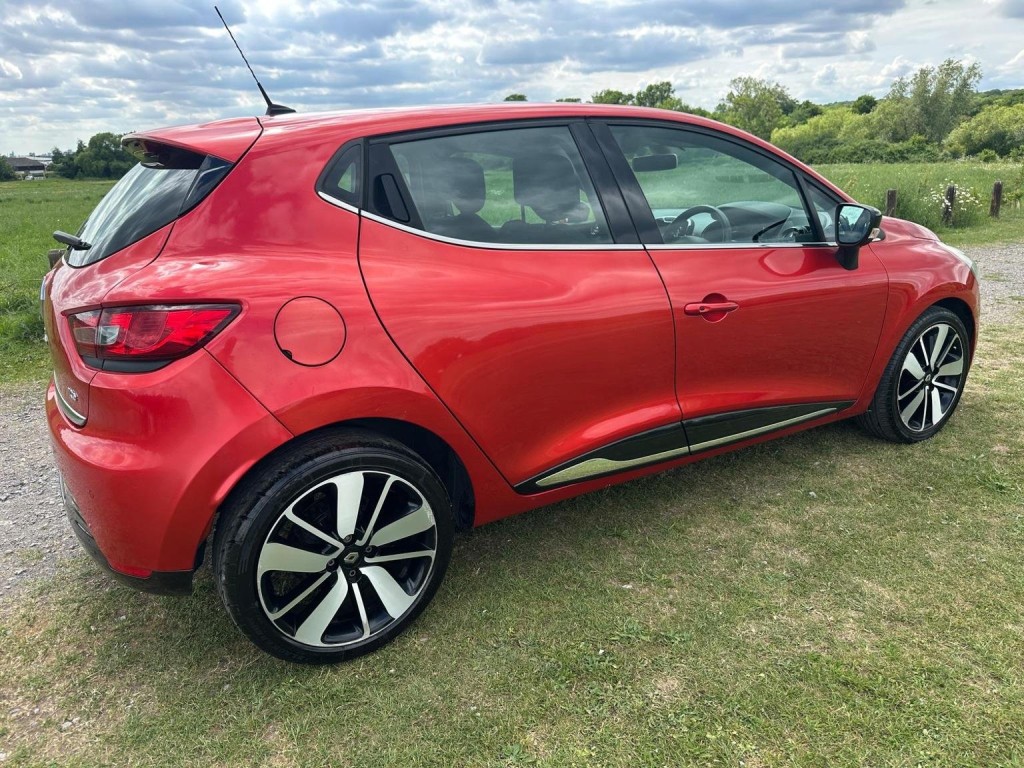 RENAULT CLIO