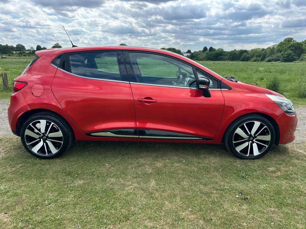 RENAULT CLIO