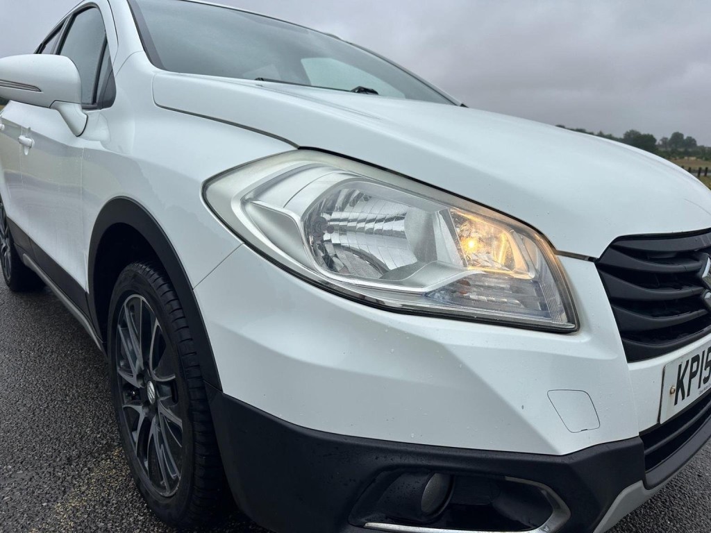 SUZUKI SX4 S-CROSS