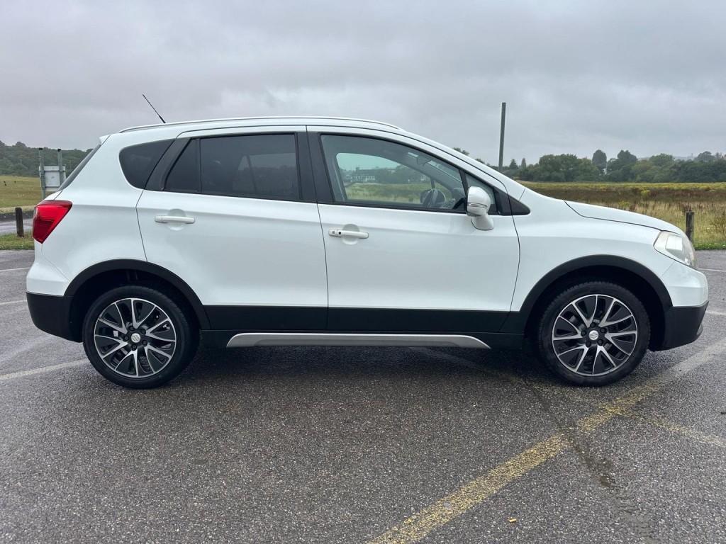SUZUKI SX4 S-CROSS