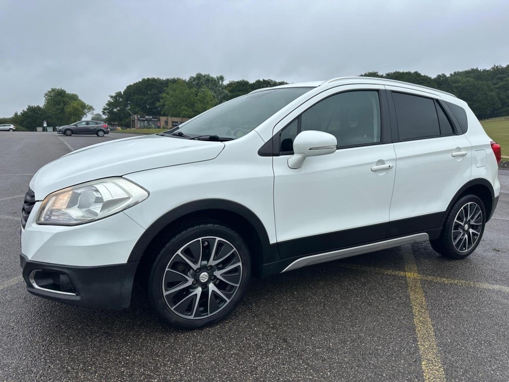 SUZUKI SX4 S-CROSS